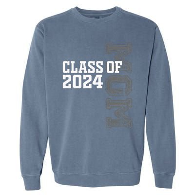 Proud Mom Of A Class Of 2024 Graduate Senior 24 Graduation Garment-Dyed Sweatshirt