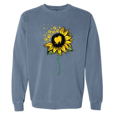 Pomeranian Mom Sunflower Pomeranian Gifts Dog Mom Mama Garment-Dyed Sweatshirt