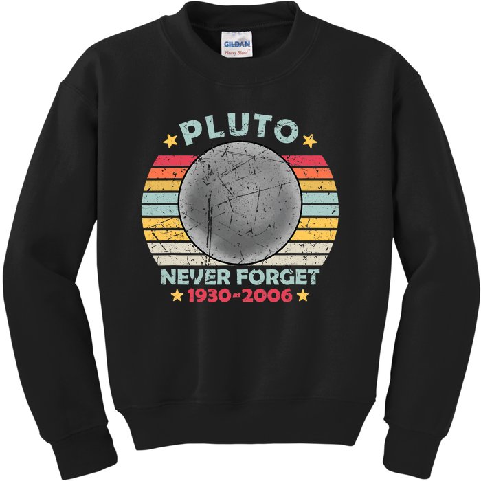 Pluto Never Forget Funny Space Vintage Retro Astronomy Kids Sweatshirt