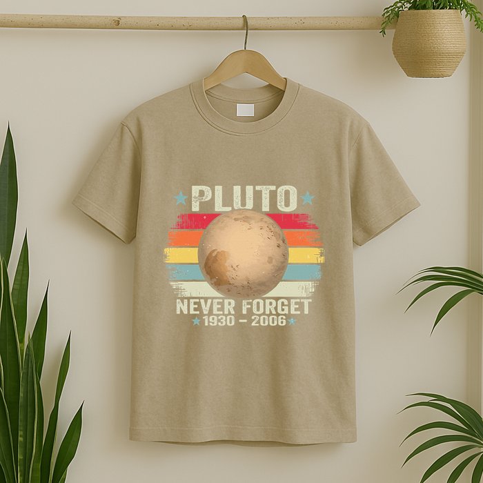 Pluto Never Forge Funny Space Science T-Shirt