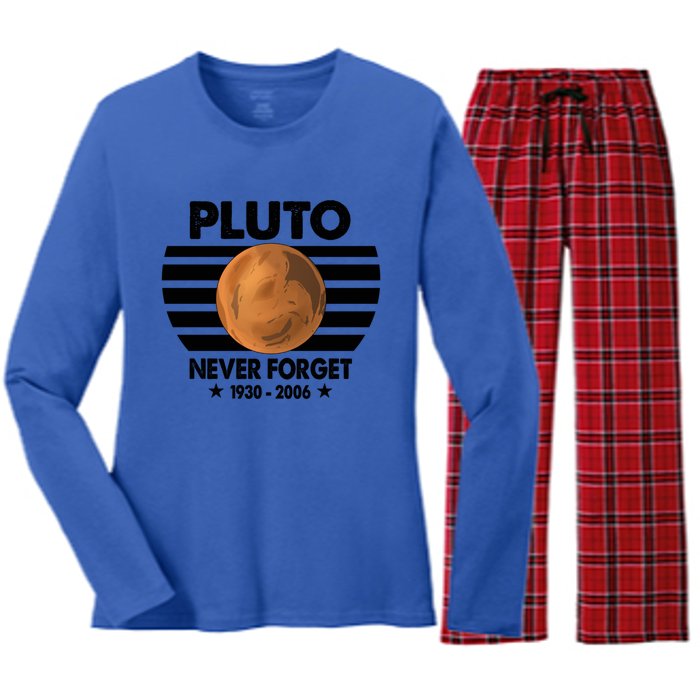 Pluto Never Forget Gift Women's Long Sleeve Flannel Pajama Set 