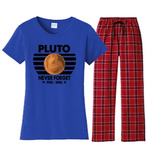 Pluto Never Forget Gift Women's Flannel Pajama Set