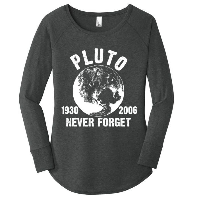 Pluto Never Forget 1930/2006 Women's Perfect Tri Tunic Long Sleeve Shirt
