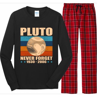 Pluto Never Forget Old Planet Dwarf Planet Great Gift Long Sleeve Pajama Set