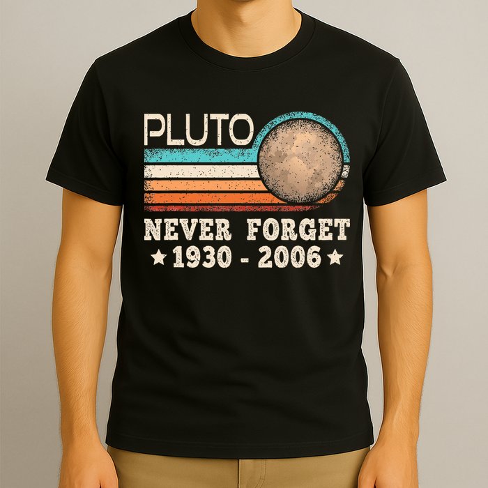 Pluto Never Forget Funny Planet Space Science T-Shirt