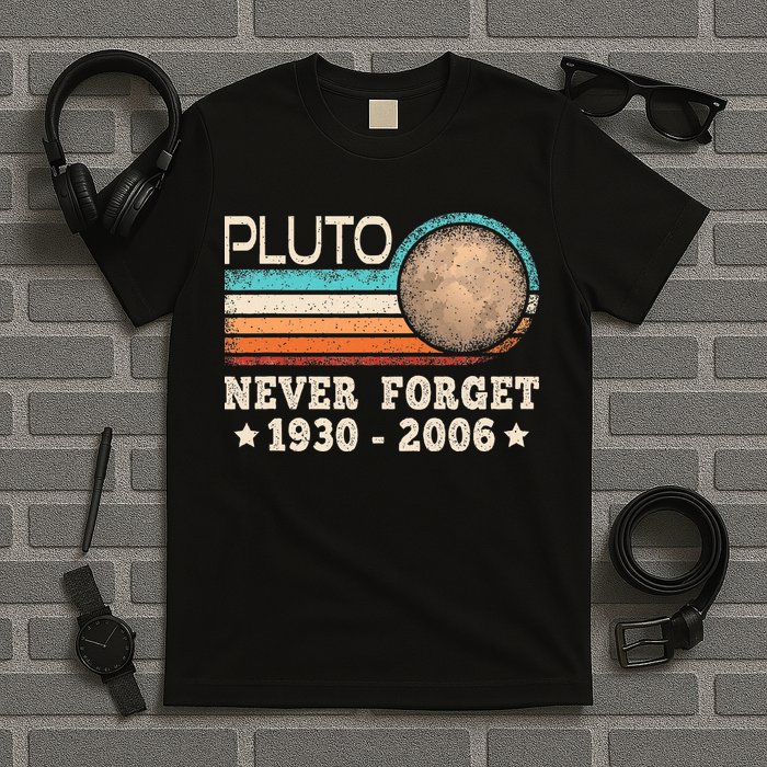 Pluto Never Forget Funny Planet Space Science T-Shirt