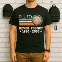Pluto Never Forget Funny Planet Space Science T-Shirt