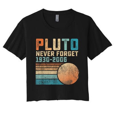 Pluto Never Forget Women's Crop Top Tee