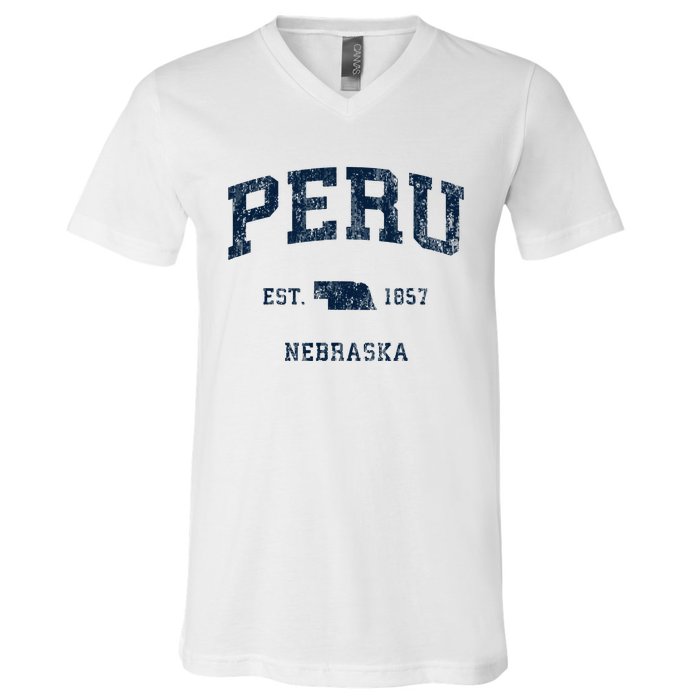 Peru Nebraska Ne Vintage Athletic Sports Design V-Neck T-Shirt