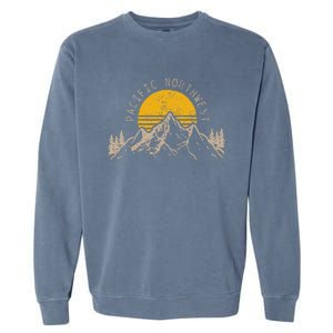 Pacific Northwest Pnw Oregon Washington Usa America Souvenir Garment-Dyed Sweatshirt