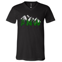 Pacific Northwest PNW Pine Trees Mountains Gift V-Neck T-Shirt