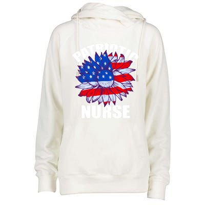 Patriotic Nurse Sunflower Retro Job America Flag Funny Gift Womens Funnel Neck Pullover Hood