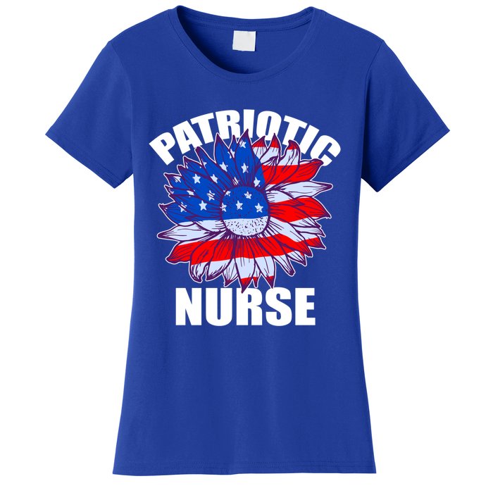 Patriotic Nurse Sunflower Retro Job America Flag Funny Gift Women's T-Shirt