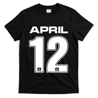 Pero No Te Enamores April 12 T-Shirt