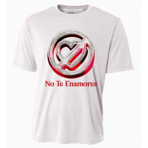 Pero No Te Enamores Quotes Meme Cooling Performance Crew T-Shirt