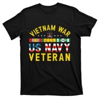 Proud Navy Vietnam Veteran Vietnam War Vet USA Flag Gift T-Shirt