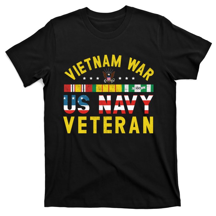 Proud Navy Vietnam Veteran Vietnam War Vet USA Flag Gift T-Shirt