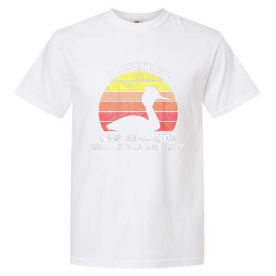 Puteketeke New Zealand's Bird of the Century vintage design  Garment-Dyed Heavyweight T-Shirt