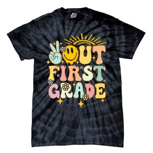 Peace Out 1st Grade Graduation Last Day of School Groovy Tie-Dye T-Shirt