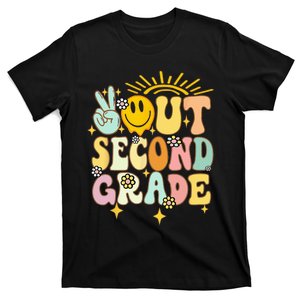 Peace Out 2nd grade graduation last day of school Groovy T-Shirt