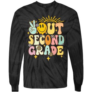 Peace Out 2nd grade graduation last day of school Groovy Tie-Dye Long Sleeve Shirt