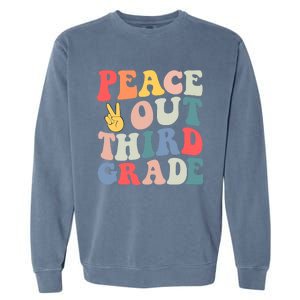 Peace Out 3rd Grade Retro Pastel Happy Last Day Out School Garment-Dyed Sweatshirt