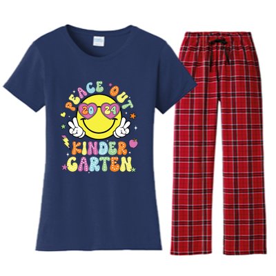 Peace Out Kindergarten Cute Groovy Last Day Of Kindergarten Women's Flannel Pajama Set