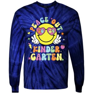 Peace Out Kindergarten Cute Groovy Last Day Of Kindergarten Tie-Dye Long Sleeve Shirt