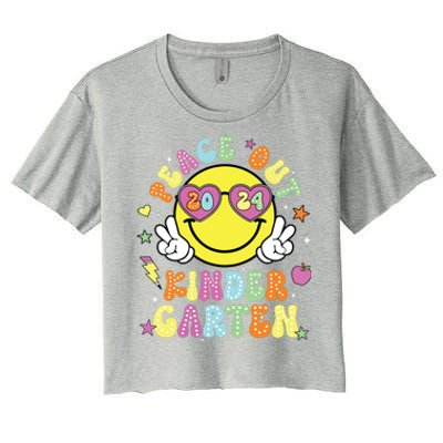 Peace Out Kindergarten Cute Groovy Last Day Of Kindergarten Women's Crop Top Tee