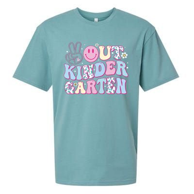 Peace Out Kindergarten Last Day Of School Groovy Girl Sueded Cloud Jersey T-Shirt