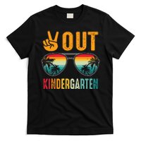 Peace Out Kindergarten Retro Graduation Last Day Of School T-Shirt