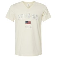 Putinbay Ohio Oh Vintage American Flag Sports Design V-Neck T-Shirt