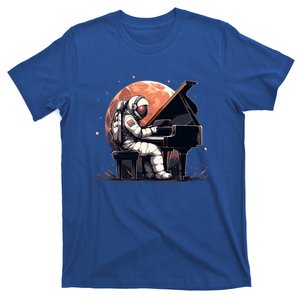 Piano Player Astronaut Keyboard Pianist Cool Gift T-Shirt