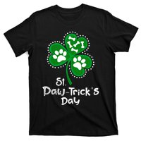 Paw Print Dog Owner Lover St Patricks Day Shamrock T-Shirt