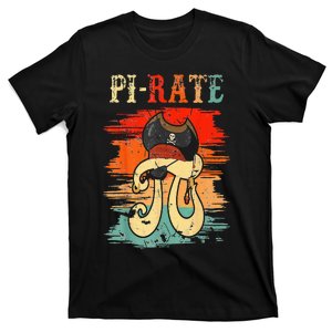 Pi-Rate Pi Day Mathematician Math Geek Pirate Lover T-Shirt