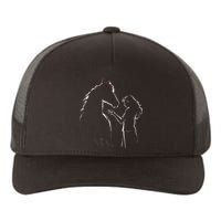 Pferd Pferdemotiv Mädchen küsst Pferd Silhouette Horse Yupoong Adult 5-Panel Trucker Hat