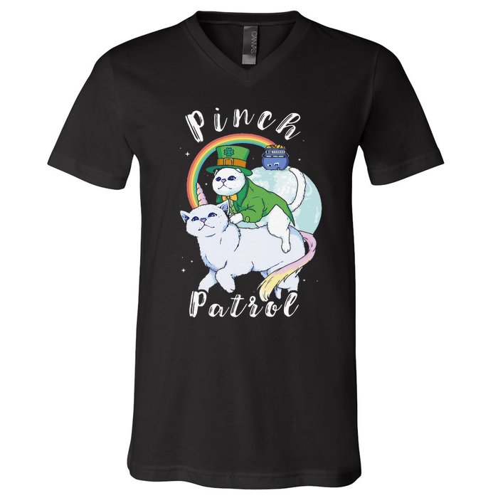 Pinch Patrol St Patricks Day Cats Green Saint Patrick's Day V-Neck T-Shirt