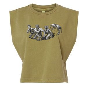 People Running From Bear Garment-Dyed Women's Muscle Tee