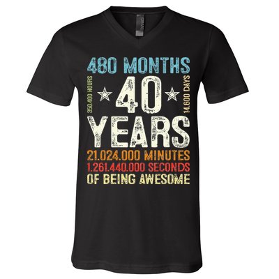 Pitbull Resting Pit Face Retro Funny Pit bull Lovers V-Neck T-Shirt