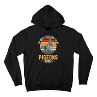 Pigeon Racing Retro Vintage Birdwatching Breeder Hoodie