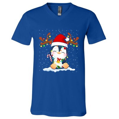 Penguin Reindeer Santa Hat Xmas Lights Gift Penguin Lover Gift V-Neck T-Shirt