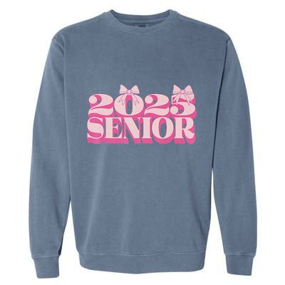 Pink Retro Senior 2025 Coquette Bow Graduation Class Of 2025 Garment-Dyed Sweatshirt