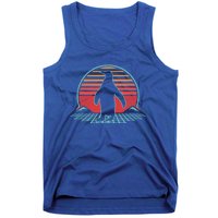 Penguin Retro Vintage 80s Style Animal Lover Gift Cool Gift Tank Top