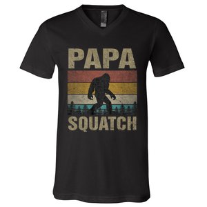 Papa Squatch Bigfoot Papa Sasquatch Yeti Family V-Neck T-Shirt