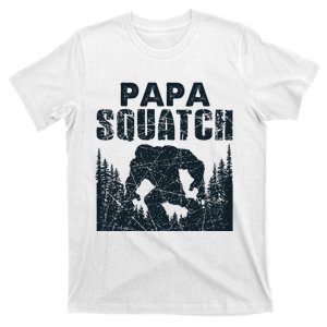 Papa Squatch Bigfoot Dad Fathers Day T-Shirt