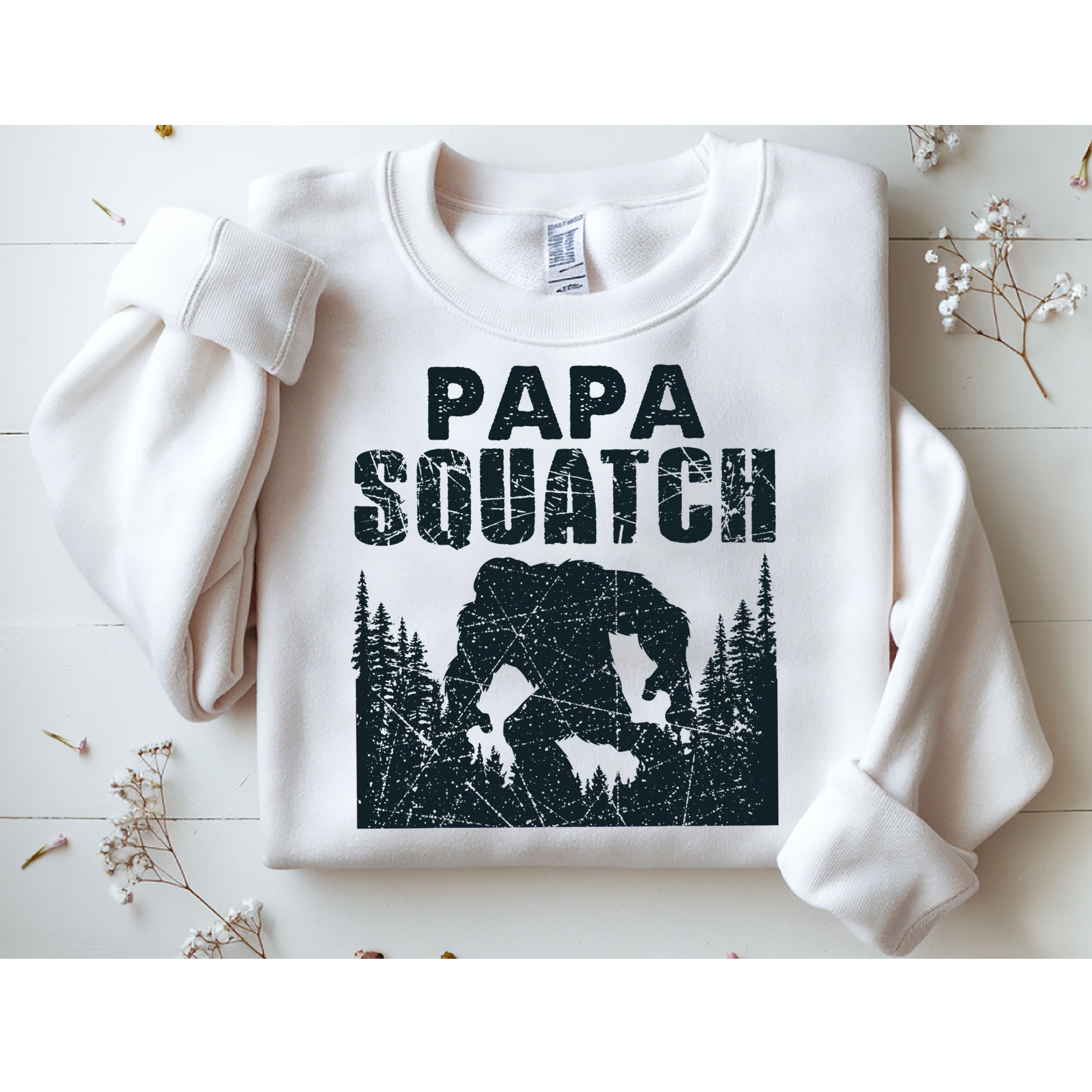 Papa Squatch Bigfoot Dad Father's Day Sweatshirt