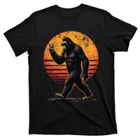 Peace Sign Bigfoot Sasquatch Sunset Graphic Funny Big Foot Gift T-Shirt