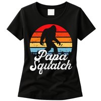 Papa Squatch Dad Bigfoot Sasquatch Plus Size Womens T-Shirt