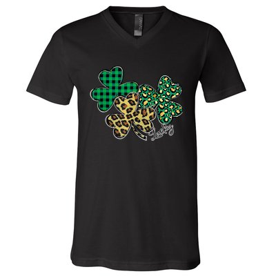 Plaid Shamrock Leopard Cheetah Lucky St Patricks Day Wo V-Neck T-Shirt