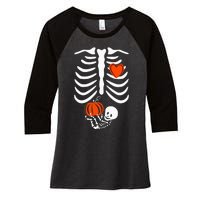 Pregnant Skeleton Mom Halloween Pregnancy Baby Announcement Women's Tri-Blend 3/4-Sleeve Raglan Shirt